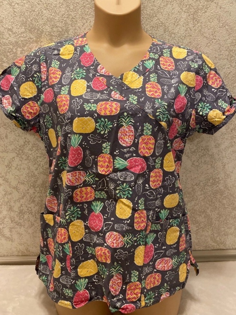 Women's Pineapple-Print V-Neck Scrub Top with Yellow & Pink Pineapples